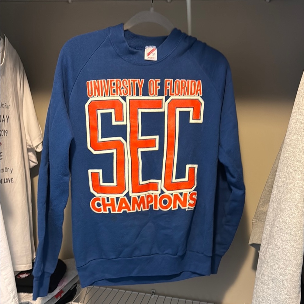 University of Florida vintage Sweater with Bold SEC Design